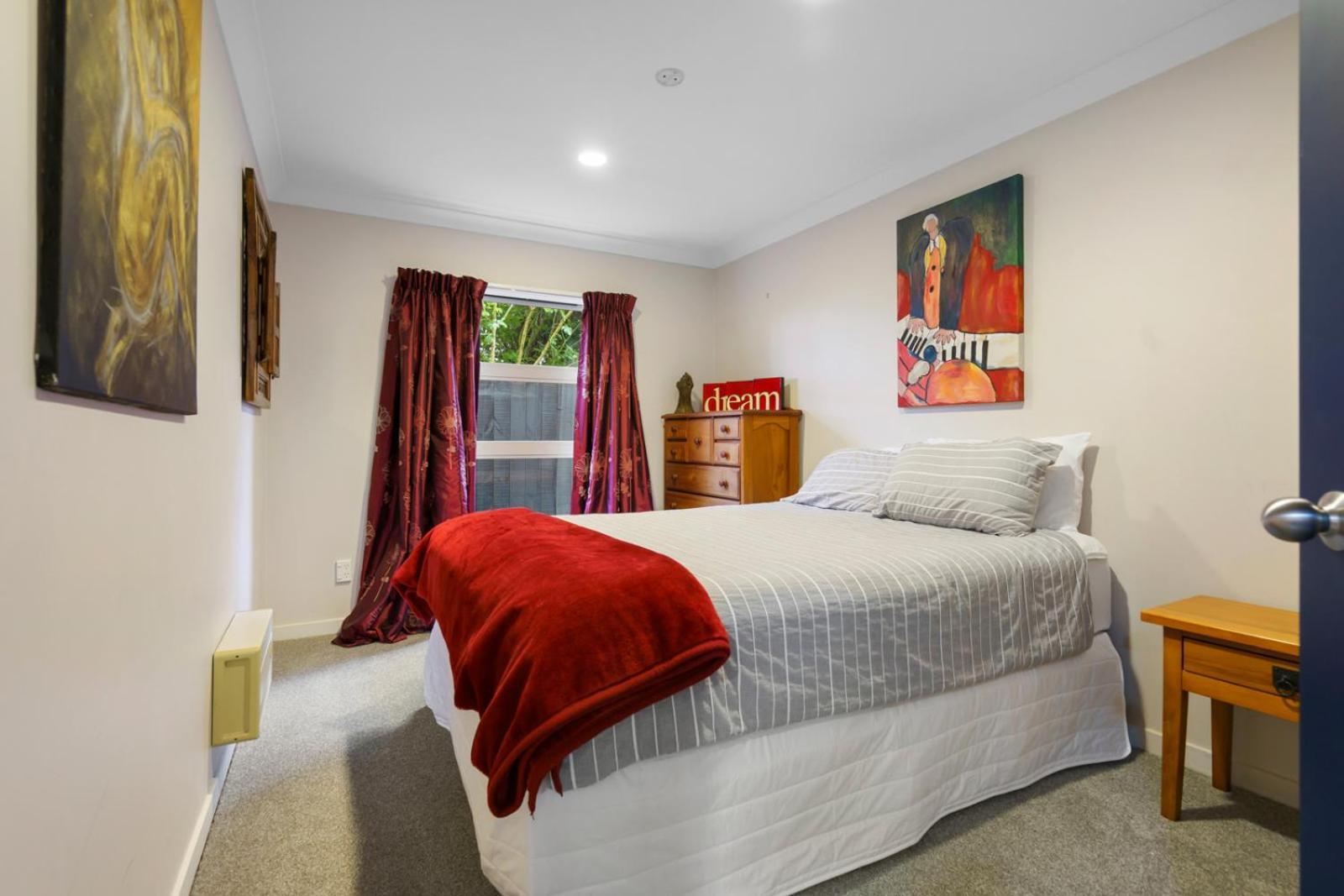 Sunny, Quiet, 2-Bedroom Unit In Fabulous Location! Cambridge Dış mekan fotoğraf